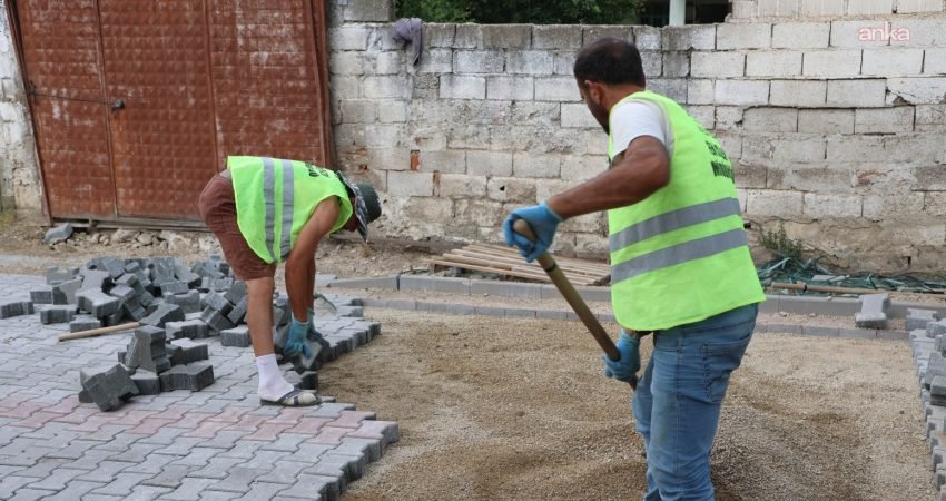 Efeler Belediyesi, Umurlu Mahallesi'nde yaşam kalitesini artırmak amacıyla yol bakım,