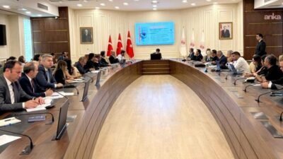 Eğitim-İş, özel sektör öğretmenleri ve mülakat mağduru öğretmenlerin katılımıyla Çalışma
