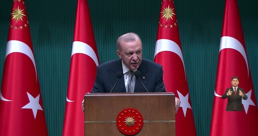 Cumhurbaşkanı Recep Tayyip Erdoğan, imalat sanayisine yönelik uygun koşullu kredi