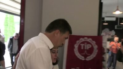 TİP Genel Başkanı Erkan Baş, Türkiye’de yargının siyasi iktidarın talimatları