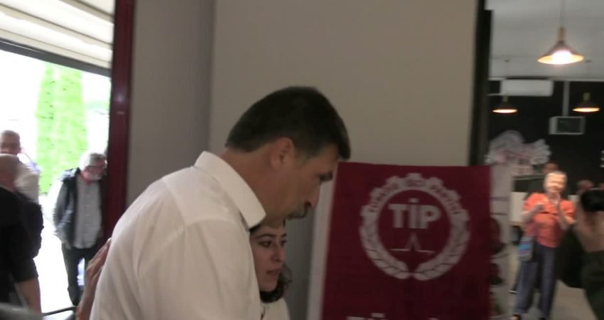 TİP Genel Başkanı Erkan Baş, Türkiye’de yargının siyasi iktidarın talimatları