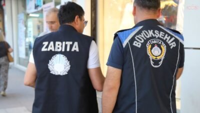 Eskişehir Büyükşehir Belediyesi’nin yürüttüğü "Tertemiz Eskişehir" kampanyası kapsamında kent genelinde