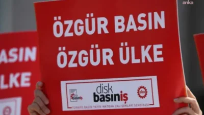 DİSK'e bağlı Basın-İş Sendikası, CHP İstanbul İl Başkanı Gürsel Tekin'in