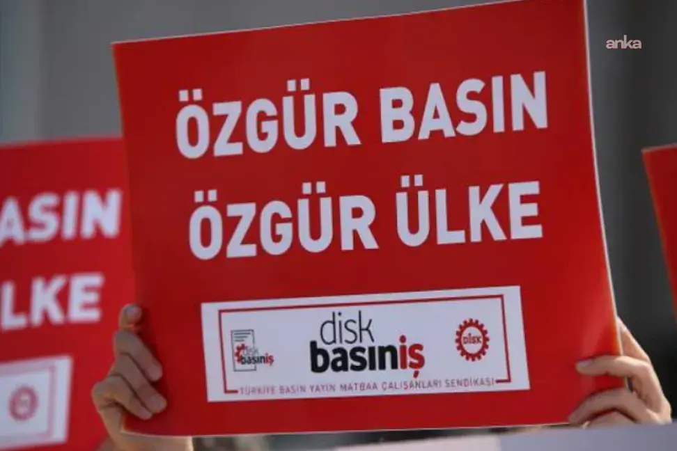 DİSK'e bağlı Basın-İş Sendikası, CHP İstanbul İl Başkanı Gürsel Tekin'in