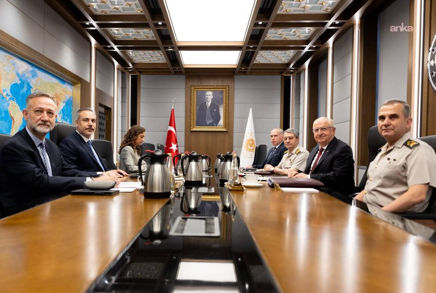 Dışişleri Bakanı Hakan Fidan, Milli Savunma Bakanı Yaşar Güler ile