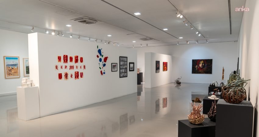 İBB Kültür AŞ’ye bağlı Taksim Sanat, genç sanatçıların eserlerini sanatseverlerle
