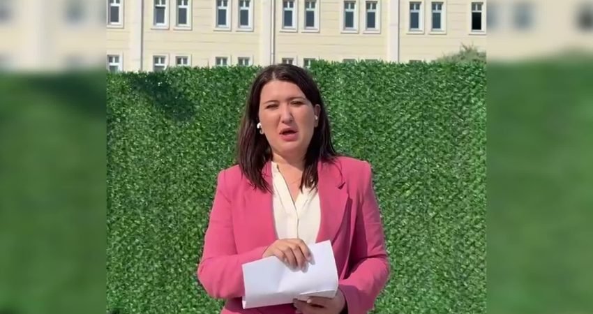 CHP İzmir Milletvekili Gökçe Gökçen, casusluk davasından tutuklu bulunan gazeteci