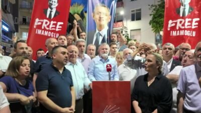 CHP Merkez Yürütme Kurulu (MYK) kararıyla bugün görevden alınan ve