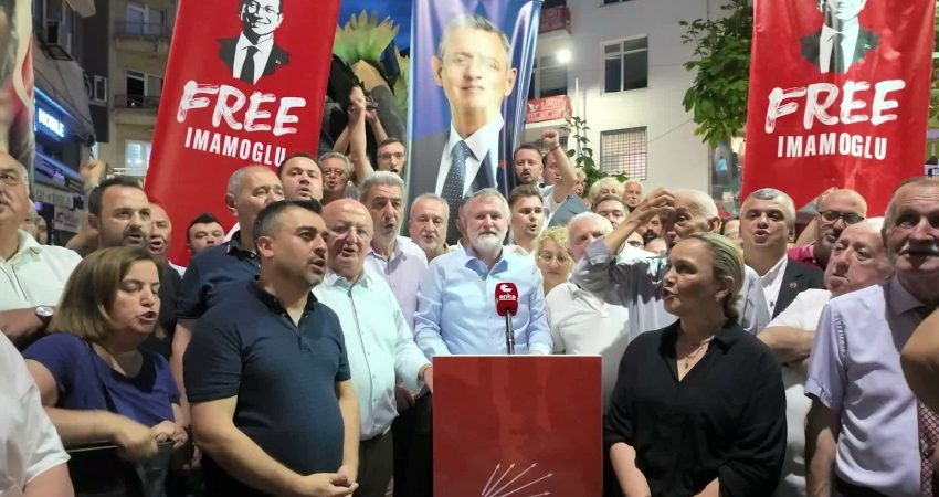 CHP Merkez Yürütme Kurulu (MYK) kararıyla bugün görevden alınan ve