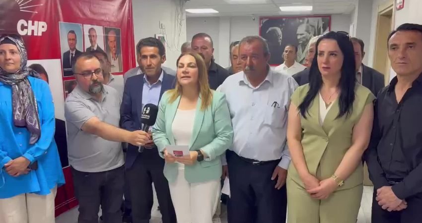 CHP MYK tarafından görevden alınan Hakkari İl Başkanu Suzan Çakırbeyli,