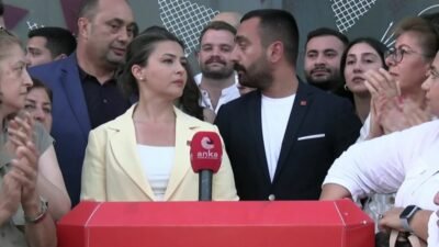Mahkeme tarafından atanan CHP'nin il yönetiminin, Kadın Kolları ve Gençlik