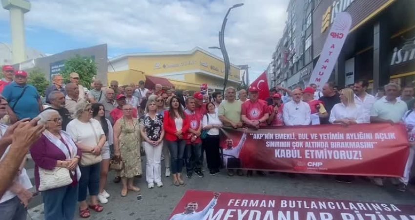 Görevden alınan CHP Samsun İl Örgütü ile Devrimci Emekliler Sendikası’nın