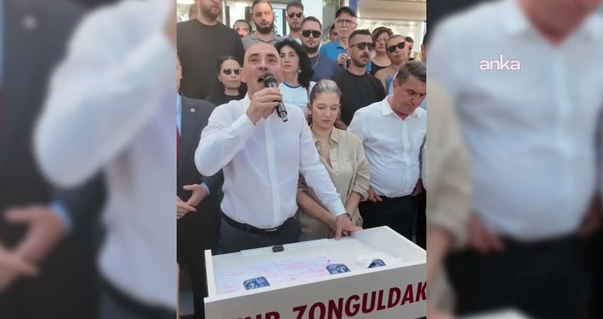 CHP Zonguldak İl Başkanı Devrim Dural ile Merkez İlçe Başkanı