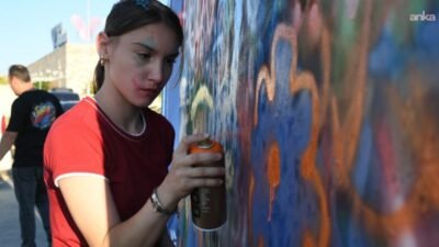 Lüleburgaz Belediyesi'nin ilk kez düzenlediği Gençlik ve Graffiti Festivali, iki