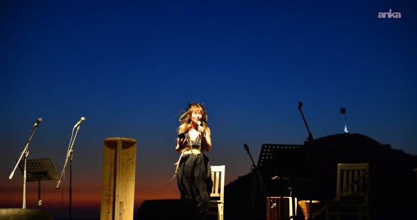 23. Gümüşlük Müzik Festivali, kadın müzisyenlerden kurulu Peradi Ensemble ve