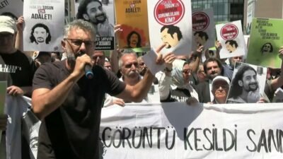 Sokak ortasında dövülerek öldürülen gazeteci, belgeselci Hakan Tosun'un duruşması öncesi
