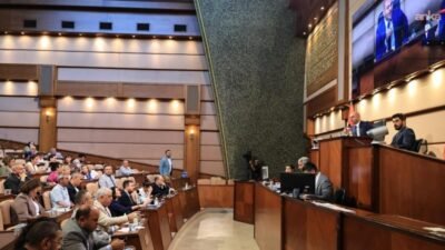 İstanbul Büyükşehir Belediyesi (İBB) Meclisi’nde, belediyenin işlettiği kreşlere zam. 5