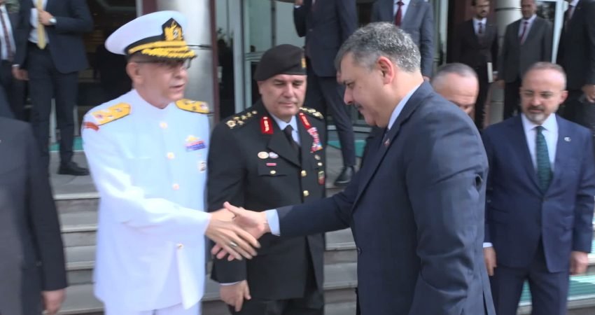 İçişleri Bakanı Mustafa Çiftçi, "Ahbap çavuş meselelerinin rezaletlerinin böyle ortaya