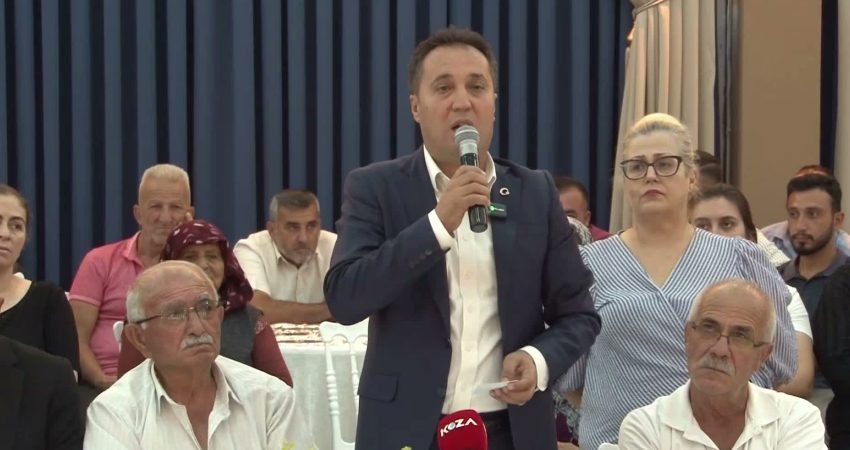 CHP'li İmamoğlu Belediye Başkanı Kasım Karaköse partisinden istifa ettiğini ve