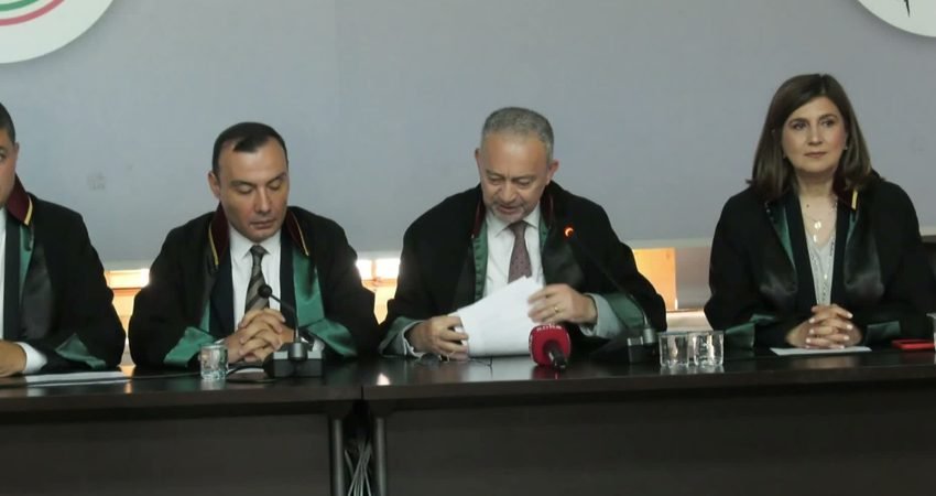 Üç avukat grubunun oluşturduğu Cumhuriyetçi Güç Birliği, ekimde yapılacak seçimde