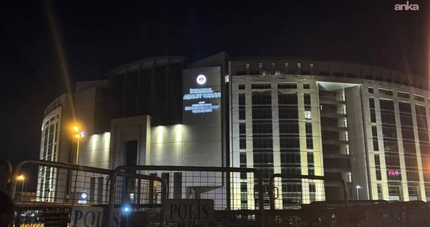 İstanbul Cumhuriyet Başsavcılığı, gazeteci Cem Küçük'ün "halkı yanıltıcı bilgiyi alenen