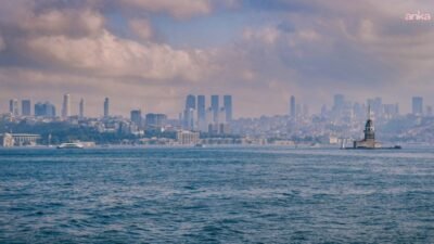 İstanbul Valiliği, kentte etkili olan sağanak ve gök gürültülü sağanak
