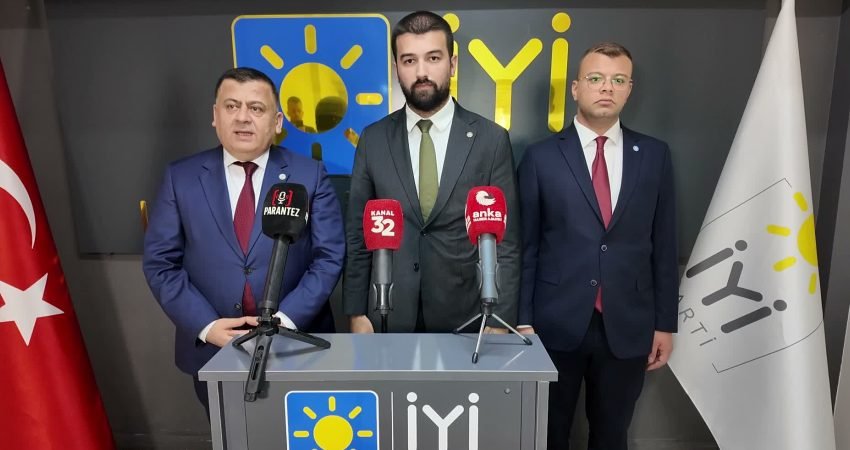 İYİ Parti Gençlik Kolları Genel Başkanı Oğulcan Bayram, "Genç kardeşlerimiz