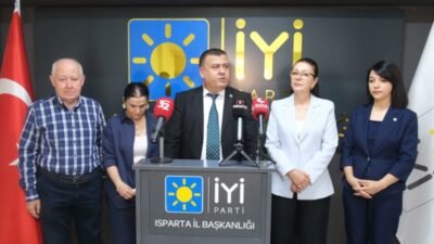 İYİ Parti Kadın ve Aile Politikaları Bölge Koordinatörü Gönül Kırşehirli,