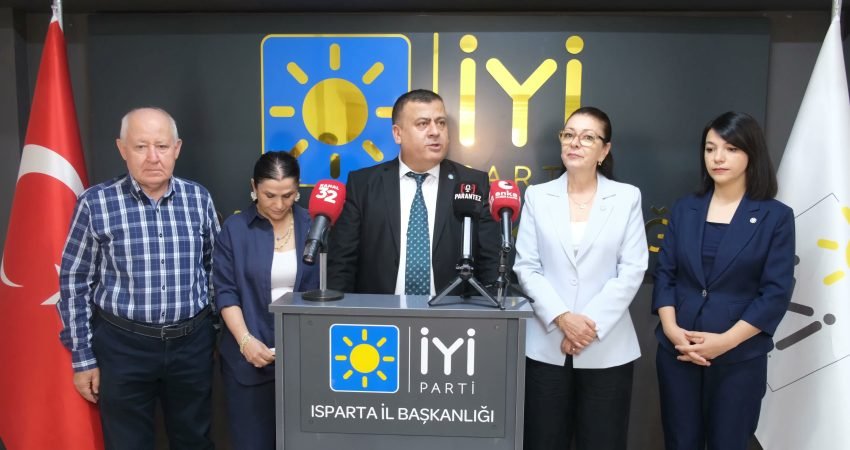 İYİ Parti Kadın ve Aile Politikaları Bölge Koordinatörü Gönül Kırşehirli,