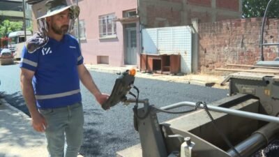 İzmir Büyükşehir Belediyesi, Küçük Menderes Havzası'nda ilçe merkezlerindeki cadde ve