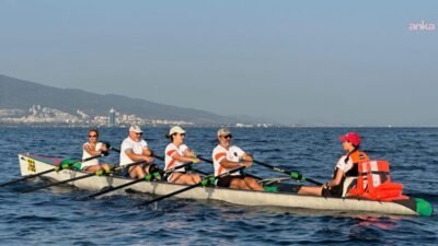 İzmir Büyükşehir Belediyesi ve İZDENİZ iş birliğiyle düzenlenen 2026 Yaz