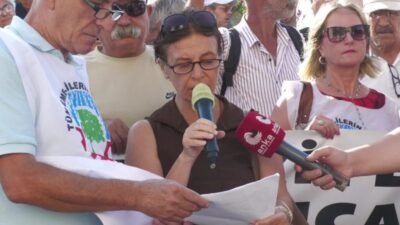 TÜİK'in haziran ayı enflasyon verilerini açıklamasının ardından İzmir'de Emekli Sendikaları