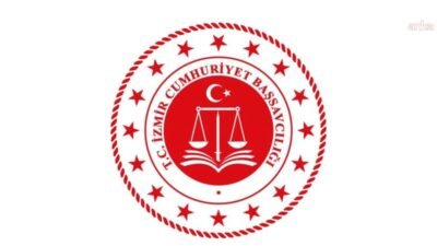 İzmir Cumhuriyet Başsavcılığı, eski eşini ve çocuğunun bulunduğu aracı motosikletle