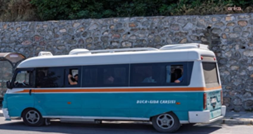 İzmir Büyükşehir Belediyesi, minibüs ulaşımını daha erişilebilir hale getiren yeni