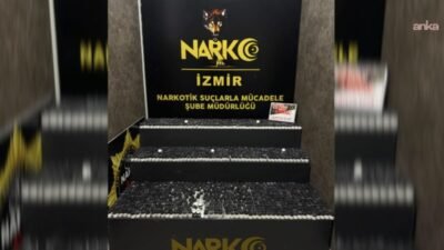 İzmir'de, uyuşturucu veya uyarıcı madde ticareti yaptığı değerlendirilen şüphelilere yönelik