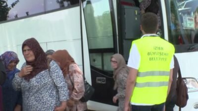 İzmir Büyükşehir Belediyesi, muhtarlarla iş birliği yaparak özellikle kırsal bölgelerde