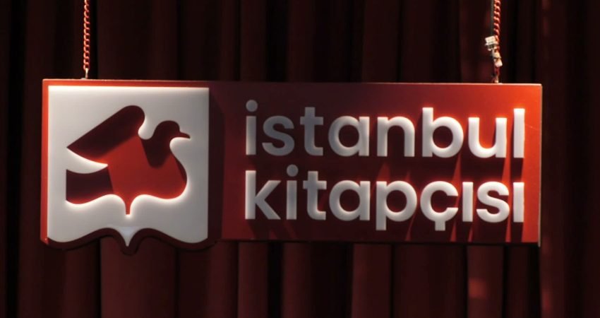 İstanbul Büyükşehir Belediyesi (İBB) iştiraklerinden Kültür AŞ tarafından düzenlenen "Terasta