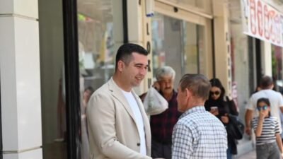 Osmaniye'nin Kadirli ilçesinin CHP'li Belediye Başkanı Mustafa Mert Olcar ve