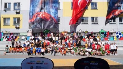 Kartal Belediyesi tarafından çocukların yaz tatilini verimli değerlendirmeleri amacıyla düzenlenen
