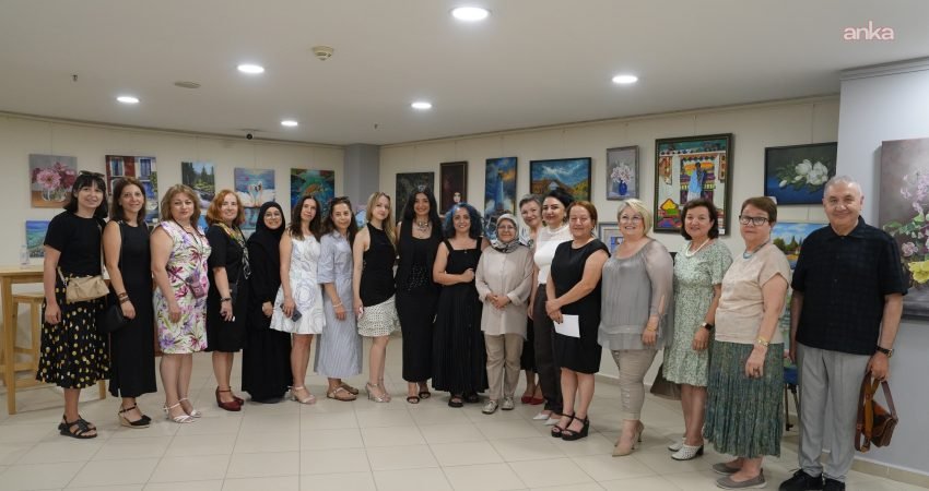 Ressam Işıl Çalık ve öğrencilerinin hazırladığı “Hayallerden Renklere, Renklerden Tuvale”