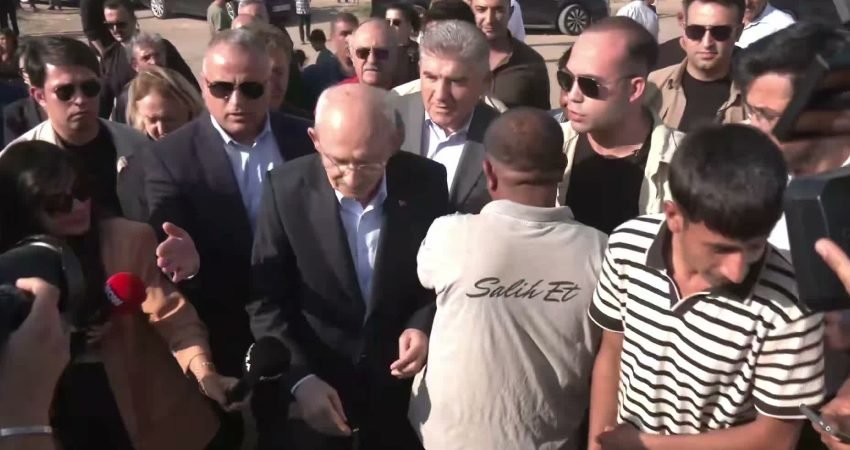 CHP Genel Başkanı Kemal Kılıçdaroğlu, "CHP'nin içindeki tartışmalar beni hiç ilgilendirmiyor.