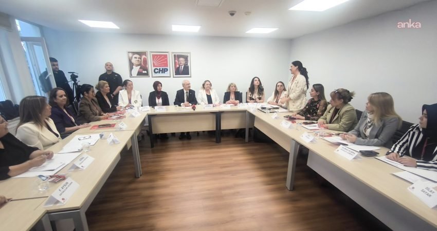 CHP Parti Okulu bünyesinde Kadın Kolları MYK üyelerine yönetici eğitimi
