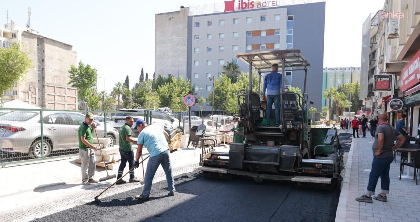 Konak Belediyesi Fen İşleri Müdürlüğü ekipleri, Alsancak’ta altyapı faaliyetleri nedeniyle