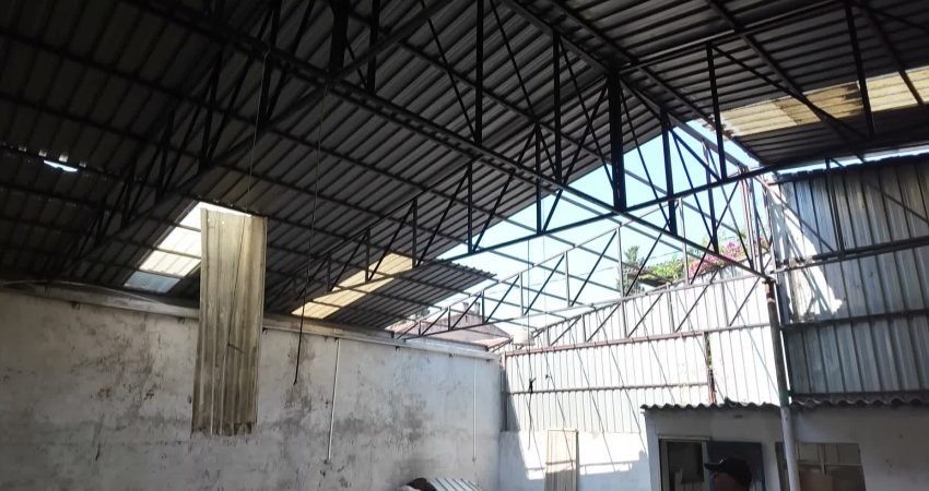 Kaçak yapılaşmaya karşı mücadelesini kararlılıkla sürdüren Konak Belediyesi, ilçe genelinde
