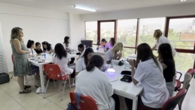 Konak Belediyesi’nin Konak Halk Eğitim Merkezi işbirliği ile Zeytinlik Semt