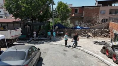 Konak Belediyesi Kentsel Tasarım Müdürlüğünün başlattığı Cep Park Projesi bu