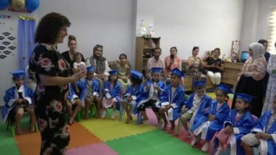 Kuşadası Belediyesi bünyesinde hizmet veren Anne Baba Çocuk Merkezi’nde okul