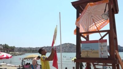 Kuşadası Belediyesi, yaz sezonunda sahillerde cankurtaran hizmeti, güvenli yüzme kulvarları