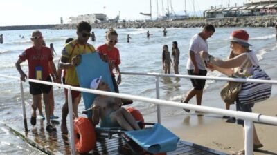 Kuşadası Belediyesi, sosyal belediyecilik anlayışı doğrultusunda hayata geçirdiği engelsiz yaşam
