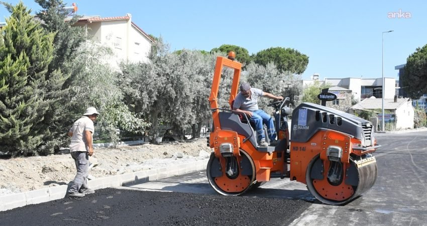 Kuşadası Belediyesi Fen İşleri Müdürlüğü ekipleri, Karaova Mahallesi'nin önemli ulaşım güzergahlarından